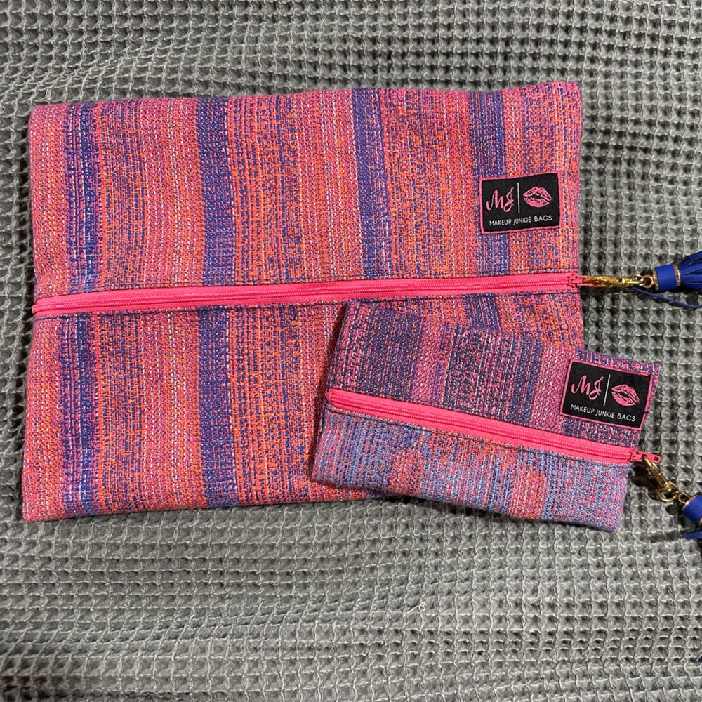 Make up junkie matching set
